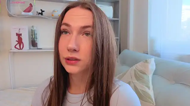 Kira mindnes online show from August 8, 6:10 am