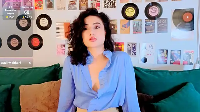Maya Rogerss online show from July 1, 3:00 pm