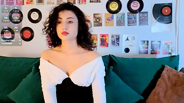 Maya Rogerss online show from July 24, 2:48 pm