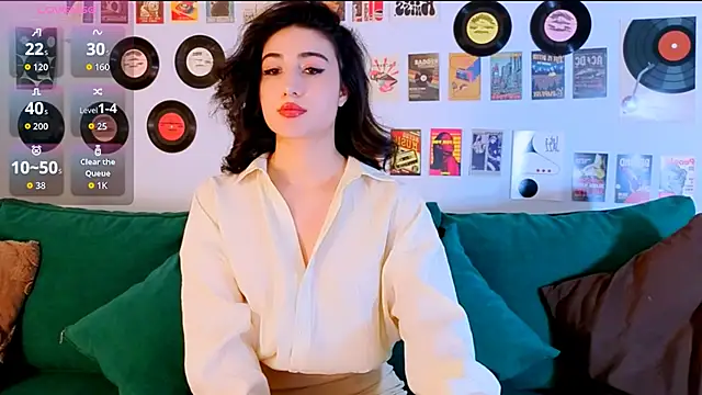 Maya Rogerss online show from April 29, 3:04 pm