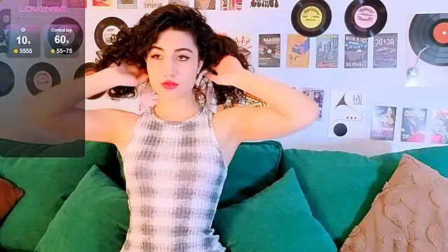 Maya Rogerss online show from May 3, 2:53 pm