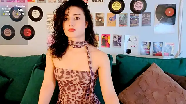 Maya Rogerss online show from July 18, 2:41 pm