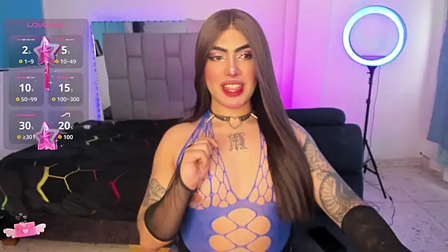 Sophie whitexxx online show from July 10, 8:09 pm