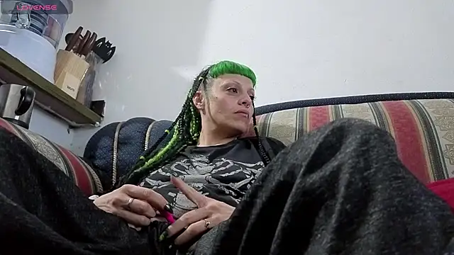 freyaa sorcerees online show from October 19, 2:13 am