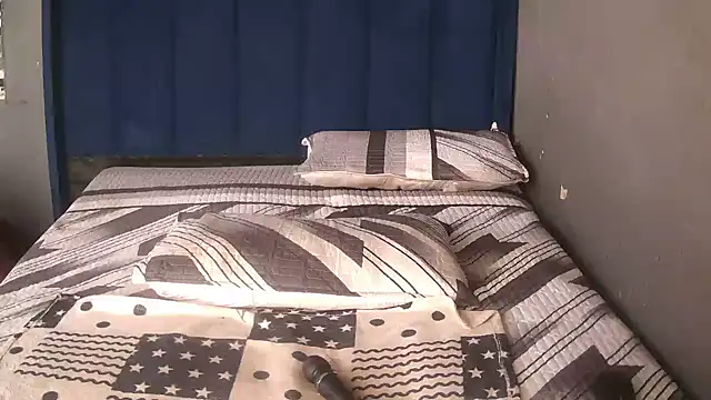 SexyShybarbie online show from June 26, 8:37 am