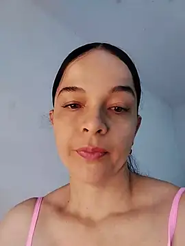 Hotsexyass online show from June 16, 12:06 pm