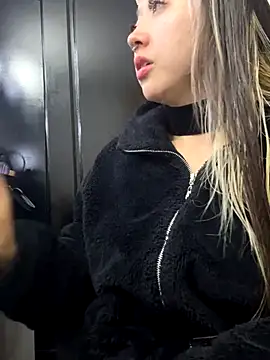 VictoriaGerard Pink online show from October 26, 12:28 am