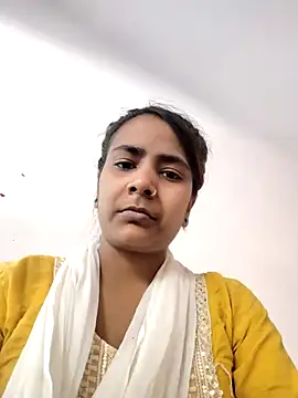 indiancute43 online show from April 7, 3:19 am
