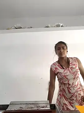 indiancute43 online show from June 8, 7:09 am