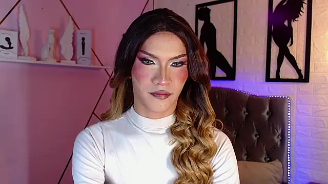 agatha rodriguez online show from February 20, 1:23 pm