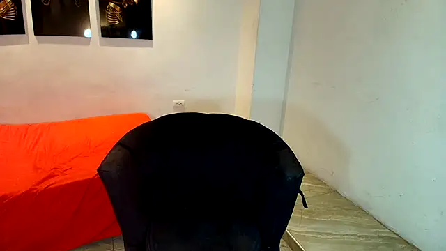 sexyvioletvalerious online show from July 19, 3:14 pm