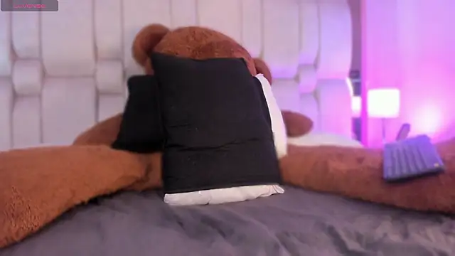 Daia Ortiz online show from March 13, 6:04 am