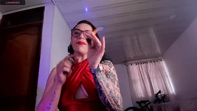 mia velvet1 online show from July 22, 2:40 pm