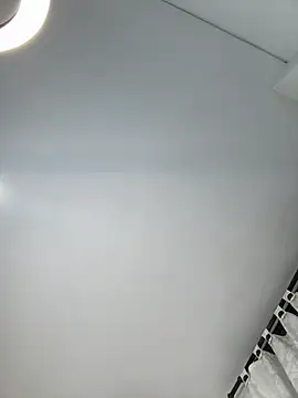 Ivelleee  online show from March 7, 1:45 am