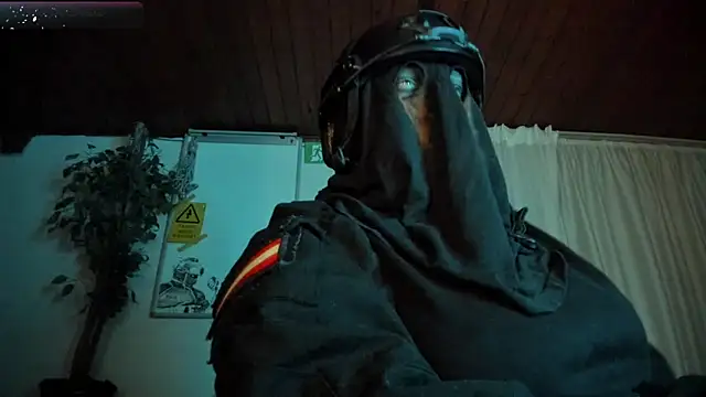 cos operator online show from May 1, 8:23 pm