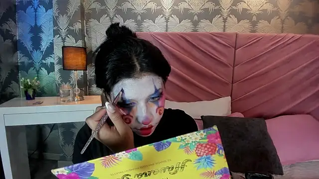 Karin Ks online show from March 4, 3:13 am