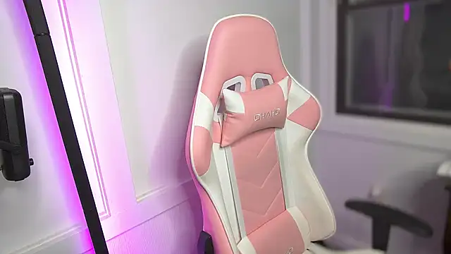 SpaceCowWhore online show from October 17, 11:08 pm