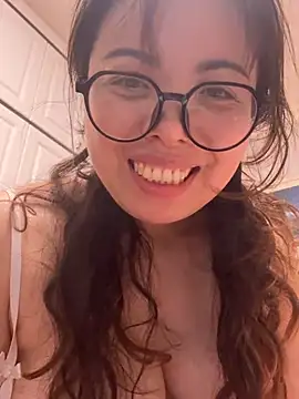 aa520uv online show from July 19, 2:08 pm