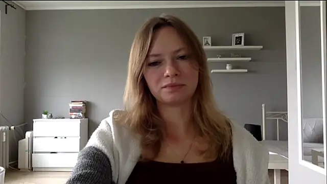 MillieShow online show from September 14, 1:53 pm