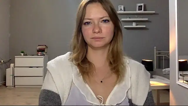 MillieShow online show from September 11, 8:42 pm