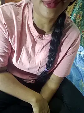 Snapshot of Shalini_telugu09 chatting on October 9, 7:23 am Shalini telugu09 online show from October 9, 7:23 am
