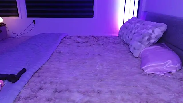 margot robbie7 online show from March 3, 11:55 pm