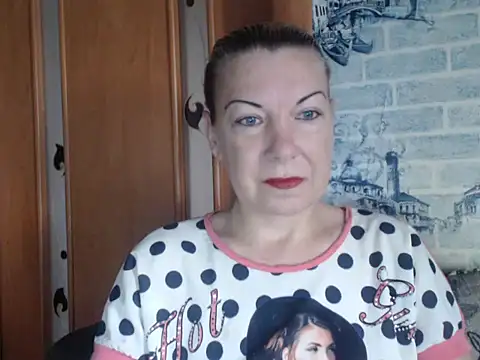 Lillia Ray online show from July 15, 8:52 am