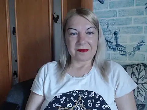 Lillia Ray online show from May 24, 8:46 am