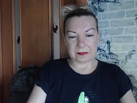 Lillia Ray online show from June 25, 6:18 am