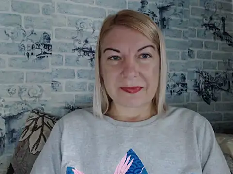 Lillia Ray online show from September 27, 9:38 am