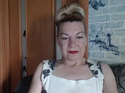 Lillia Ray online show from June 19, 9:24 am