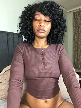 Miss  Mandy online show from May 7, 7:28 pm