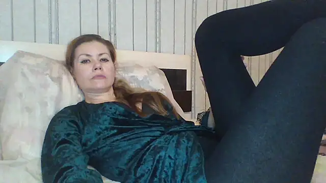 Eva Neon online show from February 15, 6:18 pm