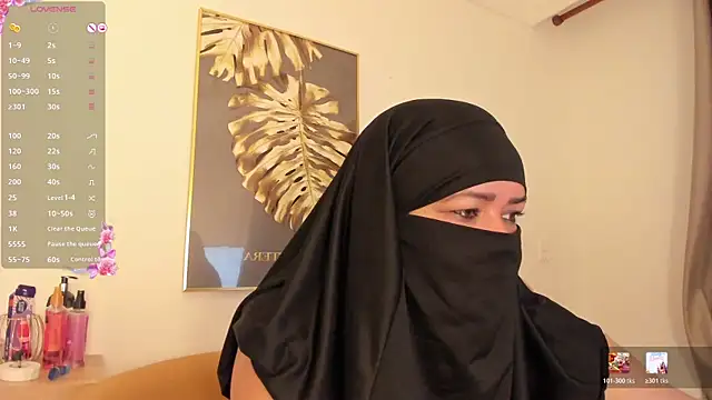 Layla arabelle online show from July 5, 9:48 am