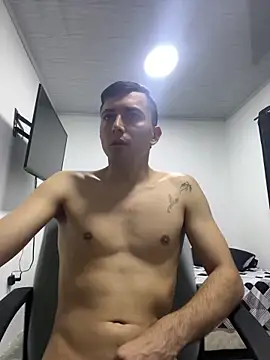 pareja curiosa19 online show from February 1, 3:16 am