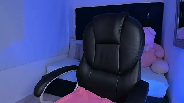 abby roux online show from September 20, 3:27 am