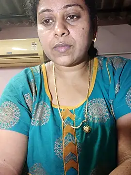 JENNIFERtamil online show from November 26, 1:12 pm