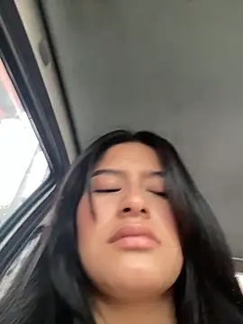 andrea gomes  online show from December 21, 1:15 pm