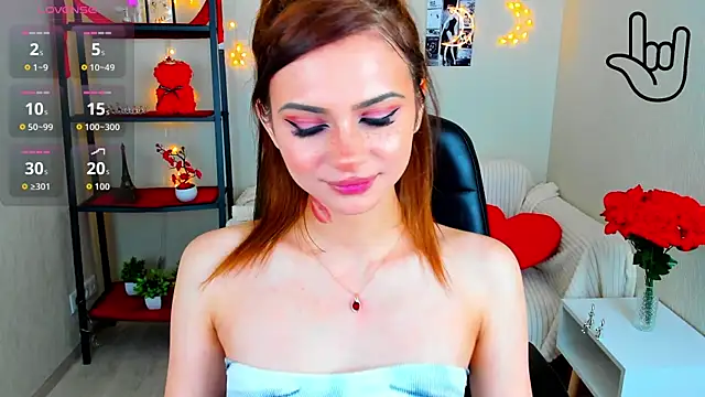 Kitti   online show from July 23, 1:40 am