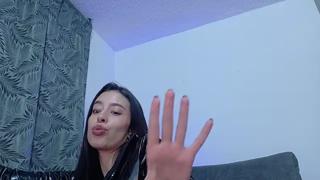 Misscarolsph online show from May 15, 11:07 pm
