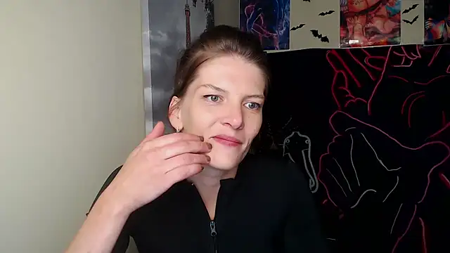 Snapshot of VanessaRey_ chatting on September 26, 6:33 am VanessaRey  online show from September 26, 6:33 am
