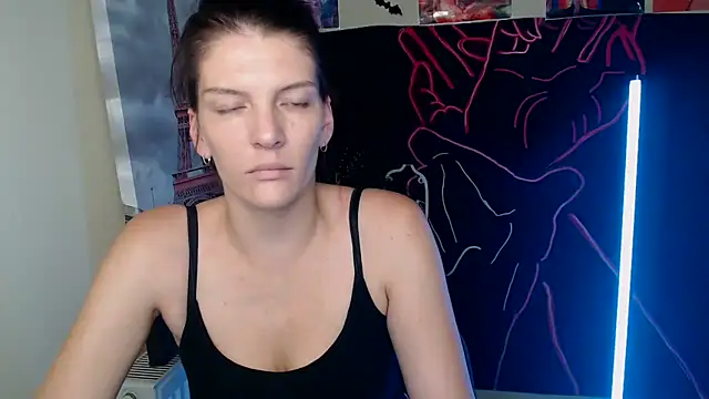 Snapshot of VanessaRey_ chatting on October 26, 7:37 am VanessaRey  online show from October 26, 7:37 am
