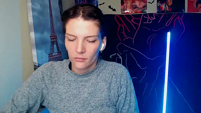 Snapshot of VanessaRey_ chatting on October 24, 8:43 am VanessaRey  online show from October 24, 8:43 am