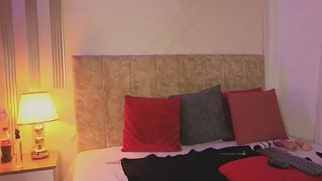 angelinarouse  online show from May 2, 3:43 am