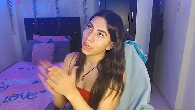 Lyaa Cute online show from March 6, 2:50 am