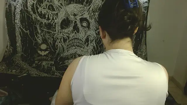 mikaskullcs online show from June 15, 2:34 am