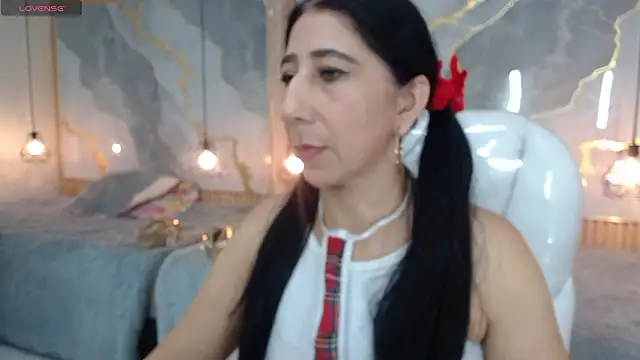 nei girl online show from March 9, 11:57 am