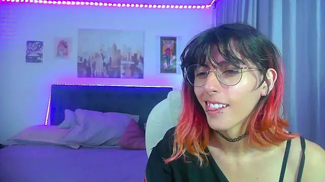 goth minerva online show from May 2, 1:47 pm
