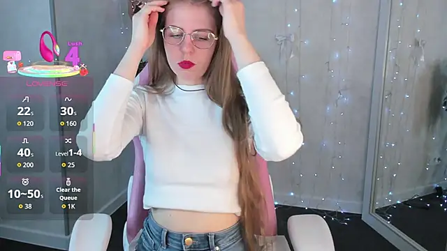 Joann Shermann online show from March 17, 1:09 am