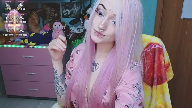 Snapshot of Manuela_unicorn chatting on October 16, 7:49 pm Manuela unicorn online show from October 16, 7:49 pm